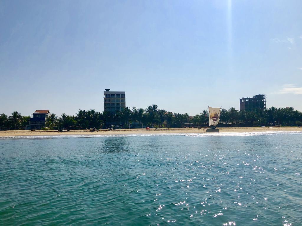 Lanka Beach Hotel Ettukala Exterior foto